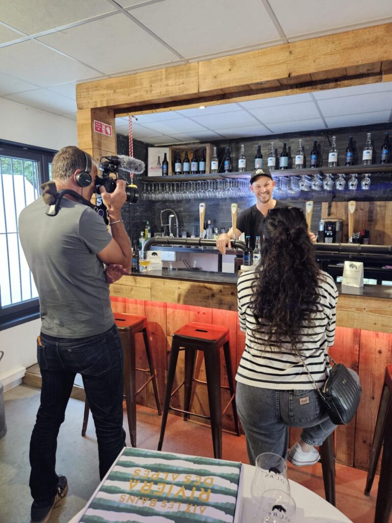 Media 2